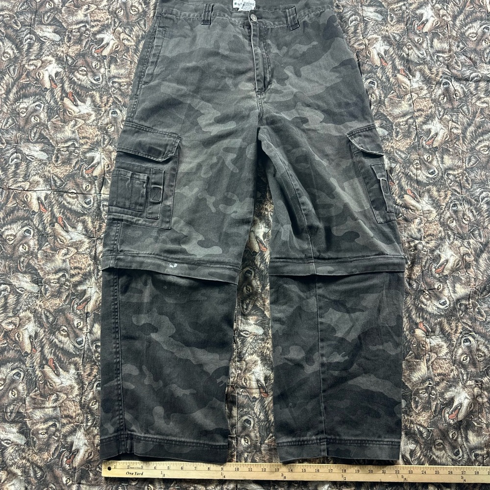 Vintage y2k No Boundaries camo convertable  Pants